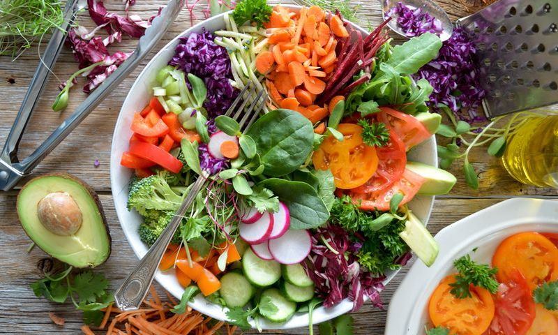 wholistic_nutrition_salad