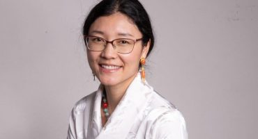 Tibetan Mantras for Therapy with Drukmo Gyal